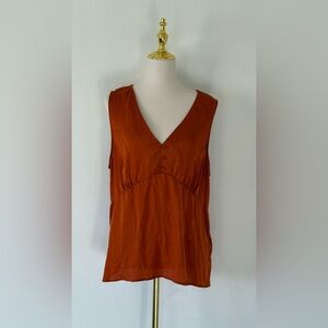 Banana Republic Terracotta Sleeveless Blouse Silk Style material Size XL